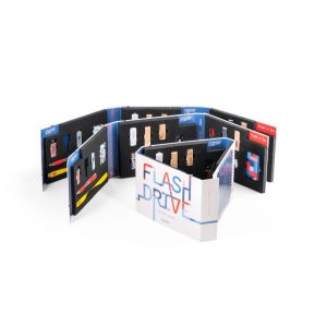 FLASH DRIVE SHOWCASE. Muster-Set bedruckte USB-Sticks-70070