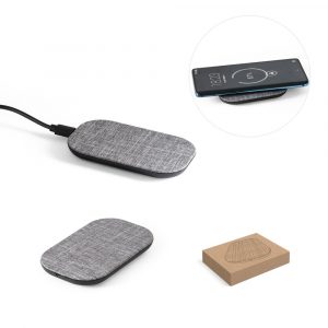 97093_set.jpg RENEWAL CHARGER. Kabelloses Ladegerät aus 100 % rPET-97093
